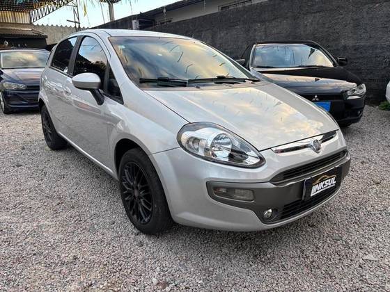 FIAT PUNTO 1.6 ESSENCE 16V FLEX 4P AUTOMATIZADO FIAT PUNTO 1.6 ESSENCE 16V FLEX 4P AUTOMATIZADO